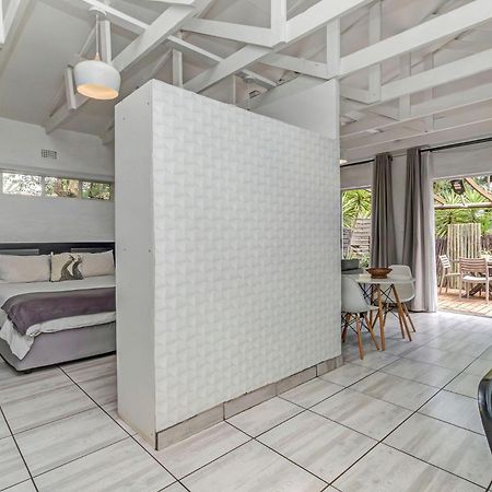 Sitatunga Guest Lodge โจฮันเนสเบิร์ก ภายนอก รูปภาพ